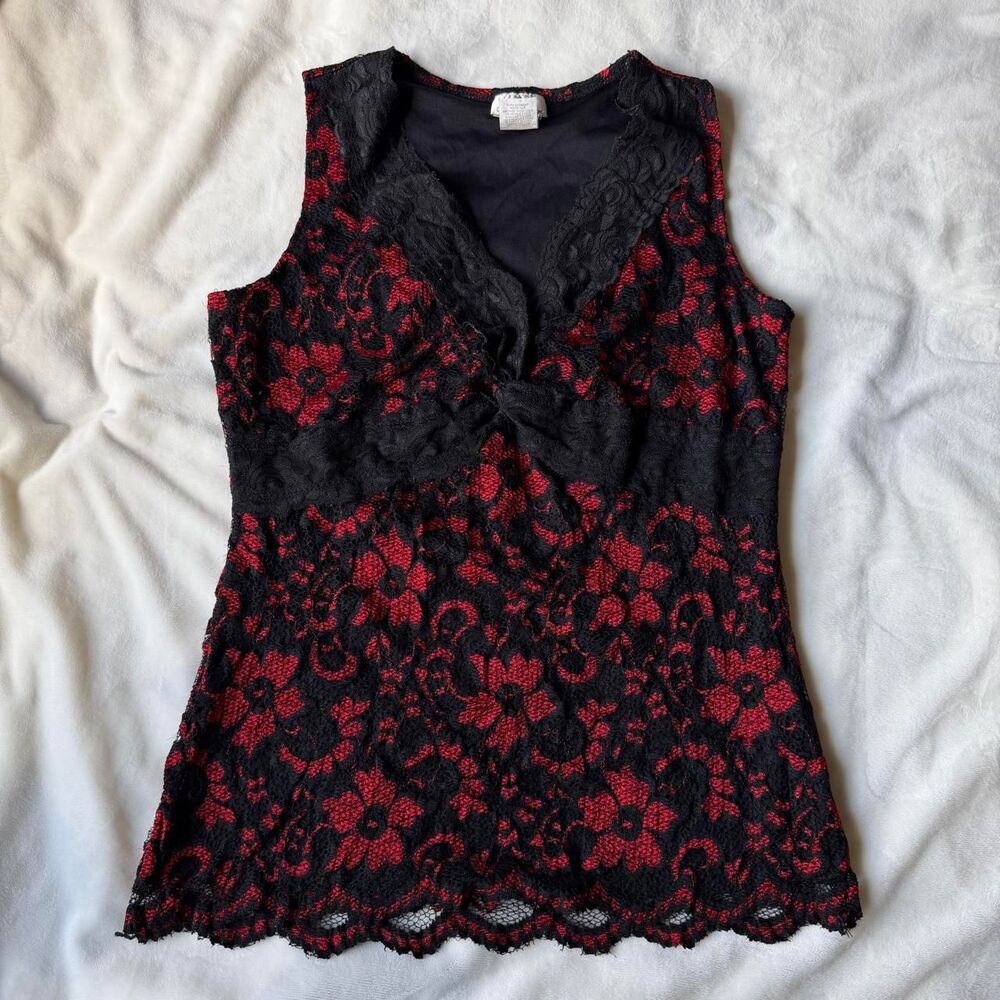 vintage y2k whimsygoth witchy fairycore black & red lace tank top size small